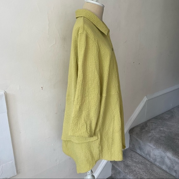 Toofan Lagenlook Pale Yellow Textured Asymmetric Hem Button Down Tunic Top EUC M - Picture 4 of 8
